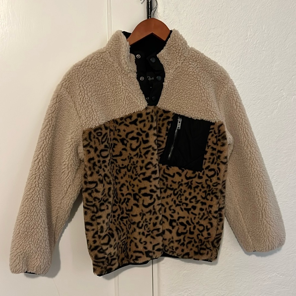 Animal Print Pull Over